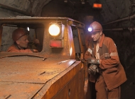 Як би складно не було, та шахта працює