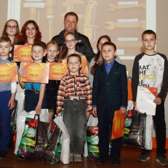 Под знаком охраны труда