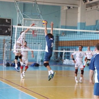 51-я Спартакиада предприятия: волейбол. Конвертерщики защитили титул чемпионов