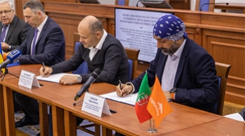 «АрселорМиттал Кривой Рог» направит около 400 млн грн. на строительство современного онкоцентра в Кривом Роге «АрселорМиттал Кривой Рог» направит около 400 млн грн. на строительство современного онкоцентра в Кривом Роге