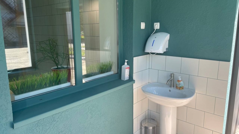 Запрошує оновлений буфет